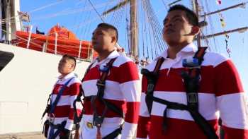 Recibimiento BAP Unión en Cádiz-España